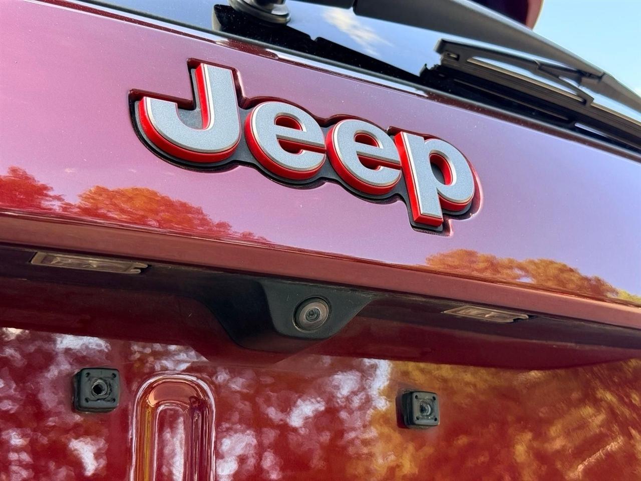 Jeep Grand Cherokee  2017