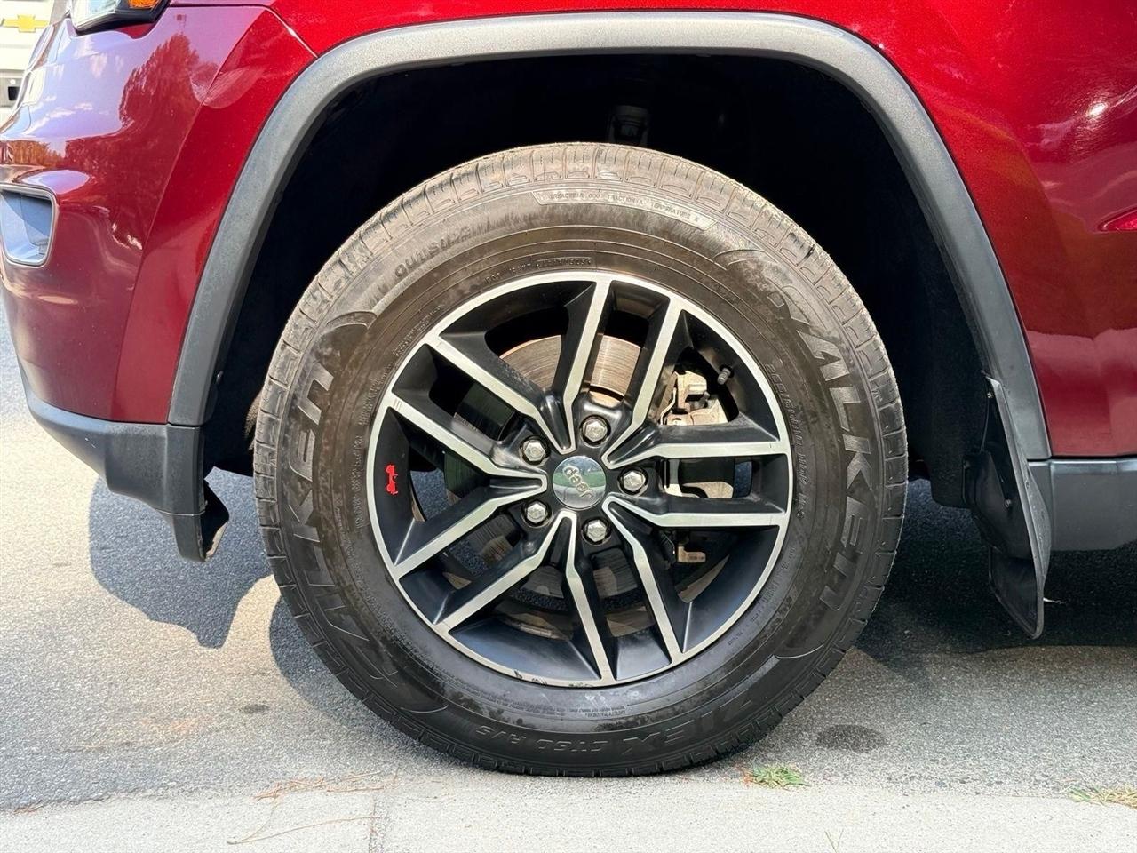 Jeep Grand Cherokee  2017