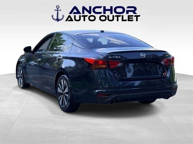 Nissan Altima  2020