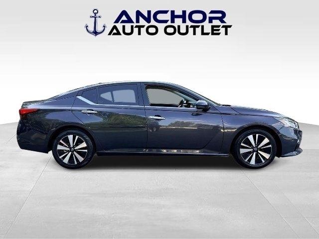 Nissan Altima  2020