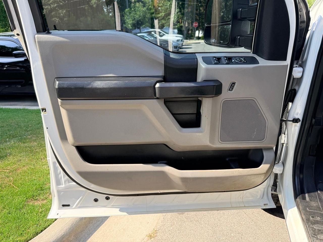 Ford F-250 SD  2019