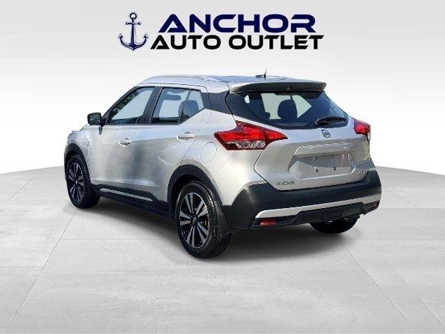 Nissan Kicks  2019