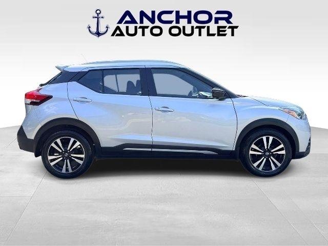 Nissan Kicks  2019