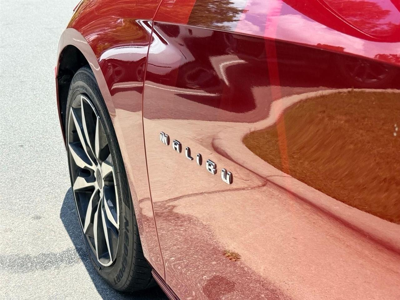 Chevrolet Malibu  2018