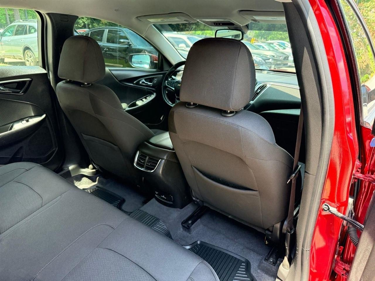 Chevrolet Malibu  2018