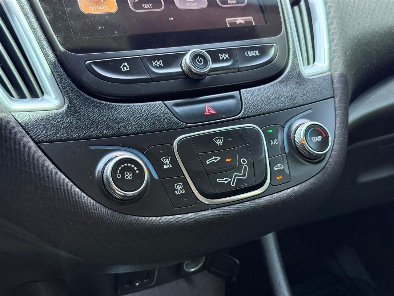 Chevrolet Malibu  2018