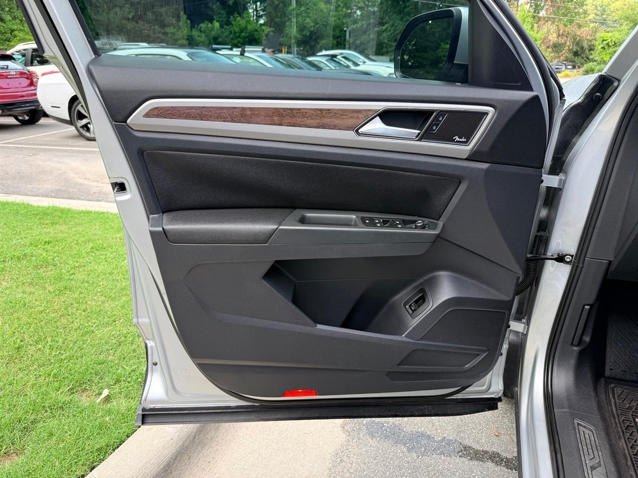 Volkswagen Atlas  2018