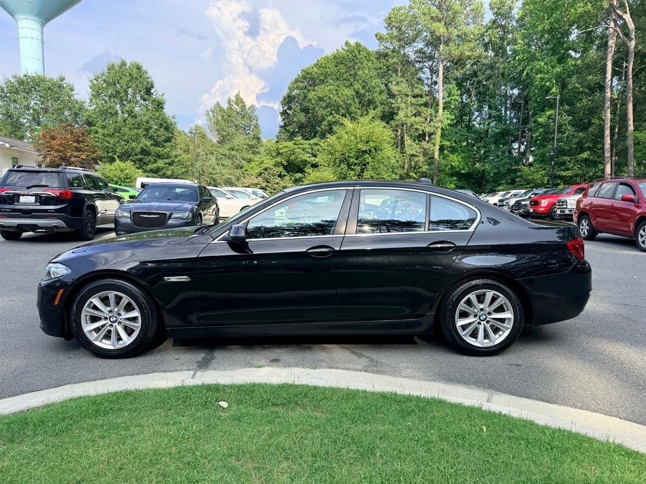 BMW 5-Series  2016