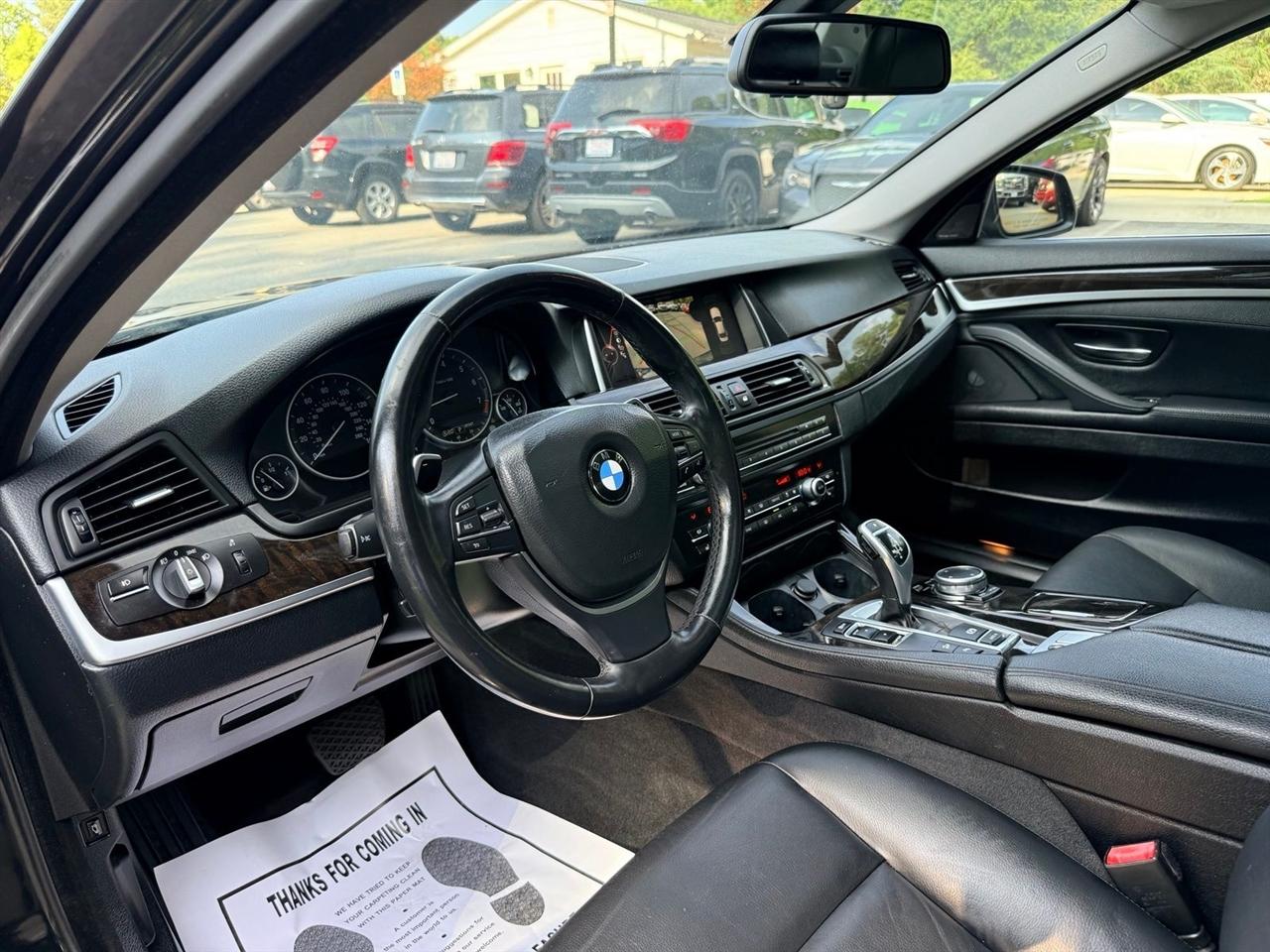 BMW 5-Series  2016