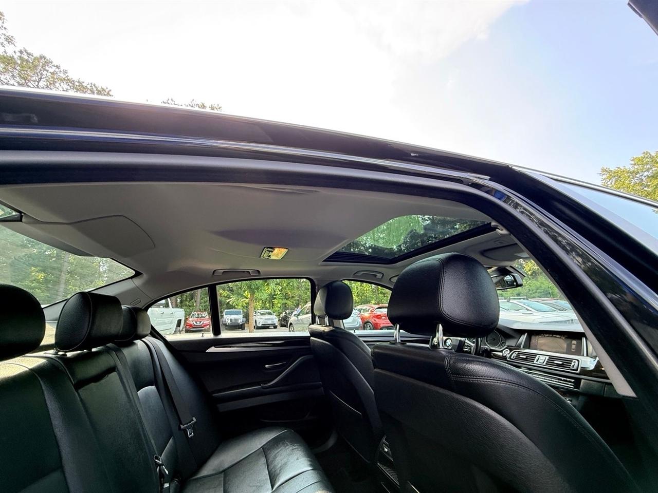BMW 5-Series  2016