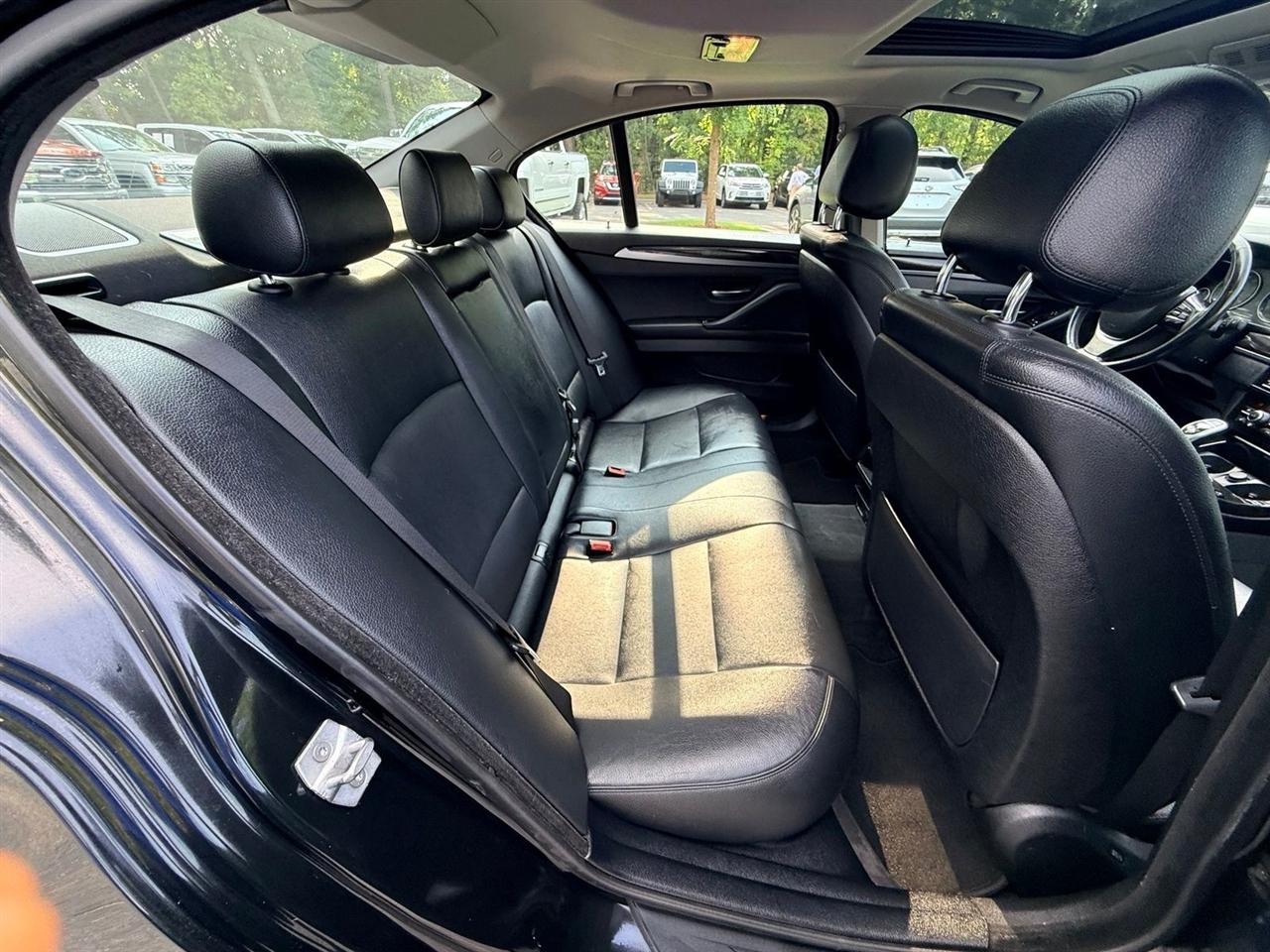 BMW 5-Series  2016