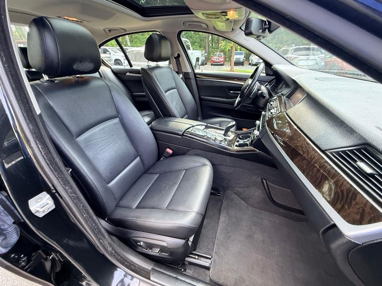 BMW 5-Series  2016
