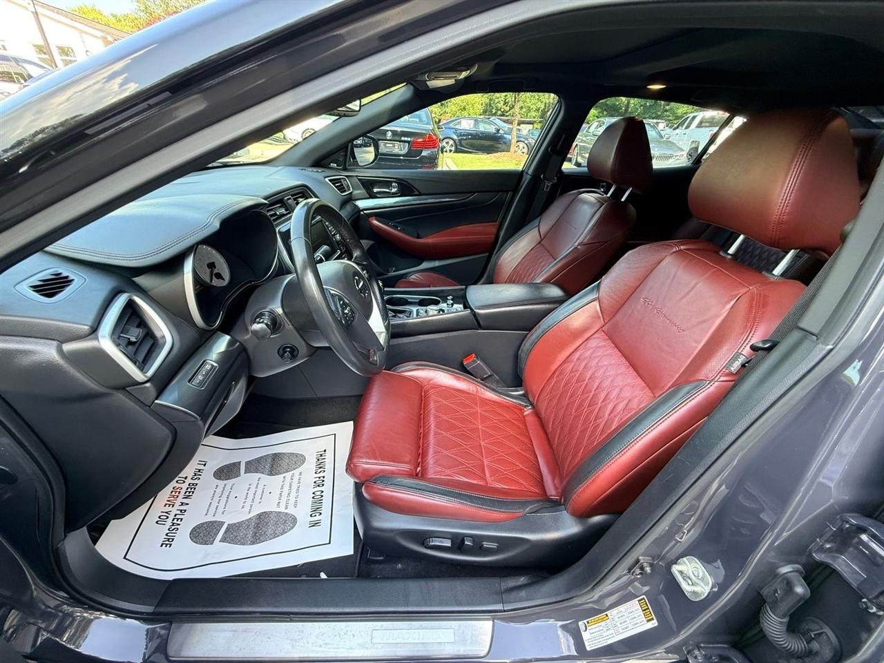 Nissan Maxima  2021