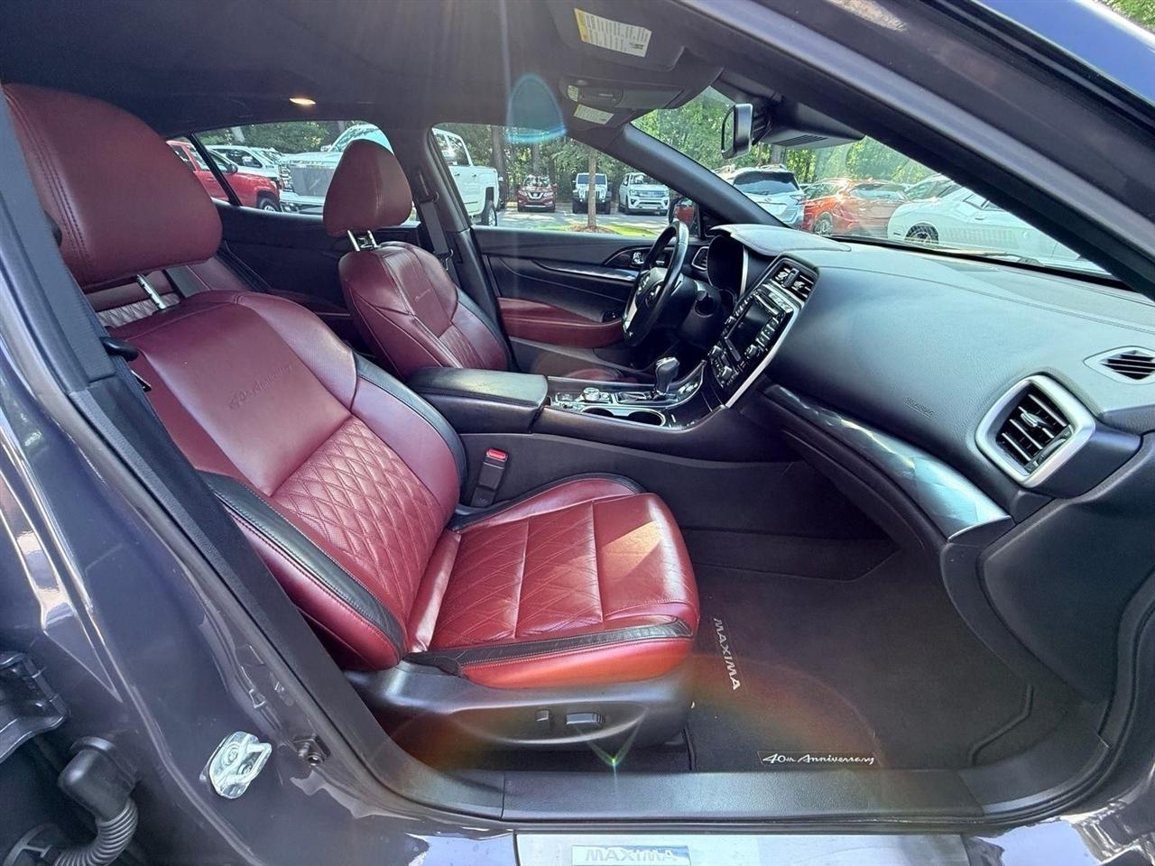 Nissan Maxima  2021
