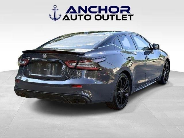 Nissan Maxima  2021