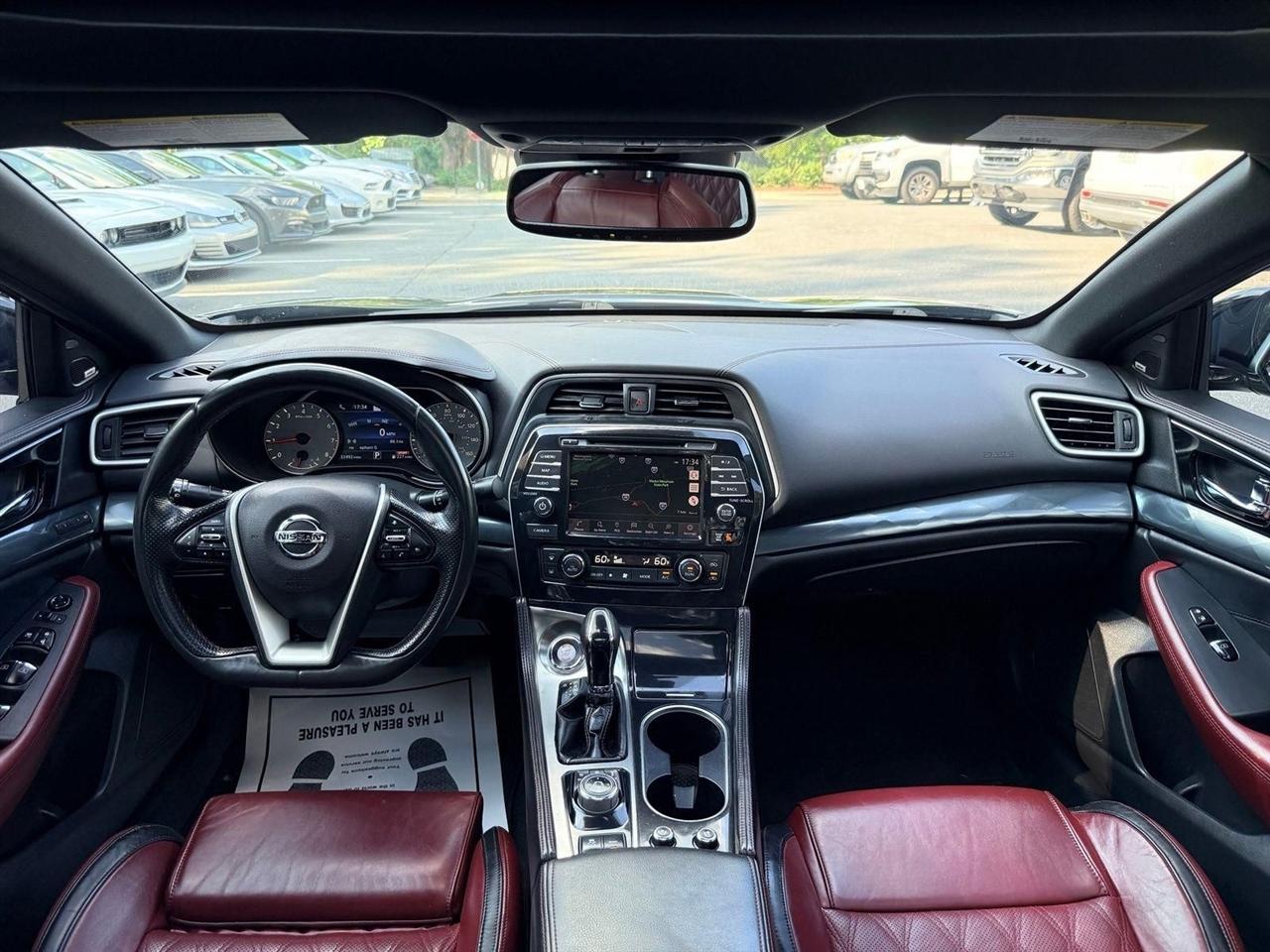 Nissan Maxima  2021