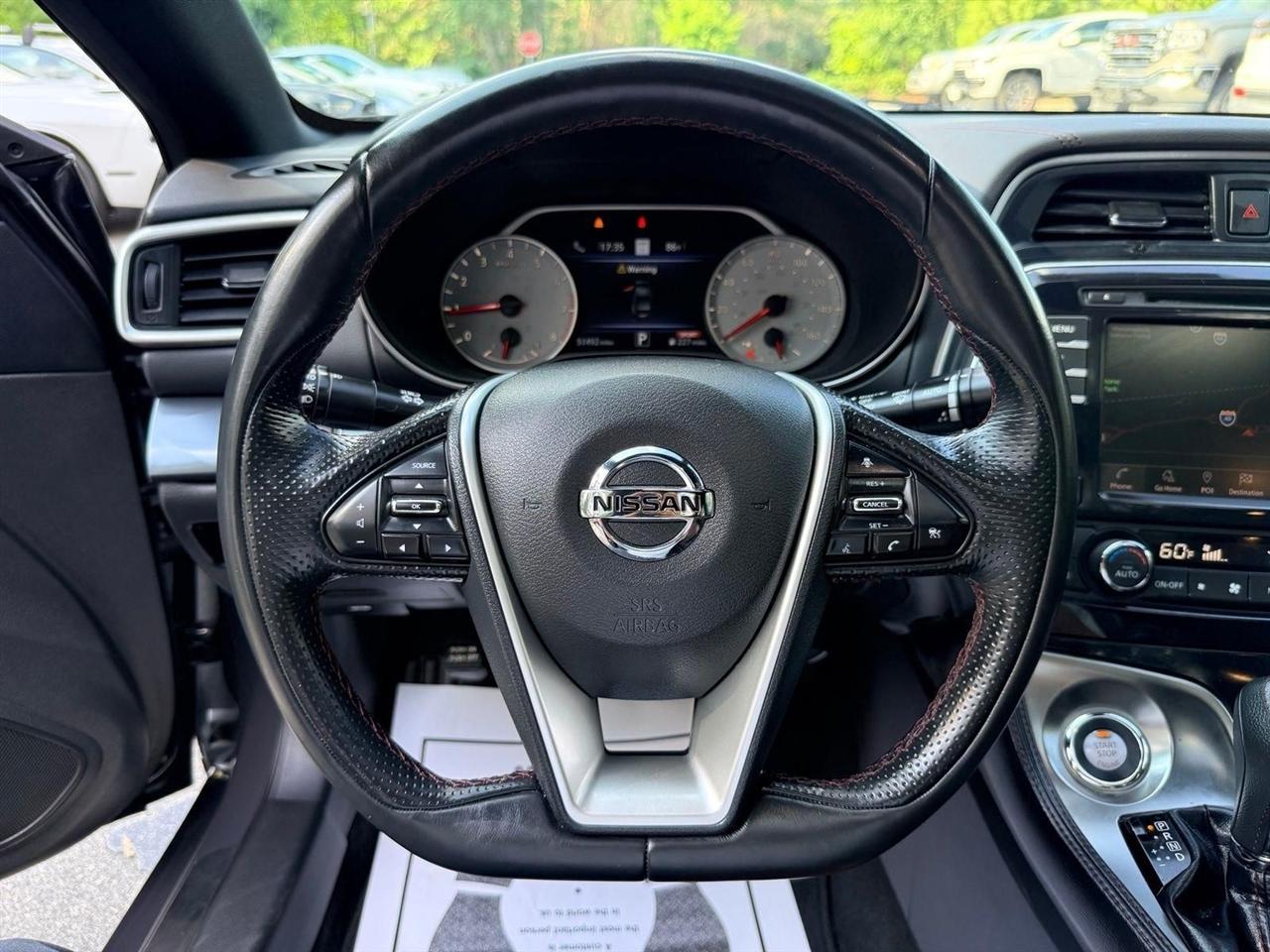 Nissan Maxima  2021