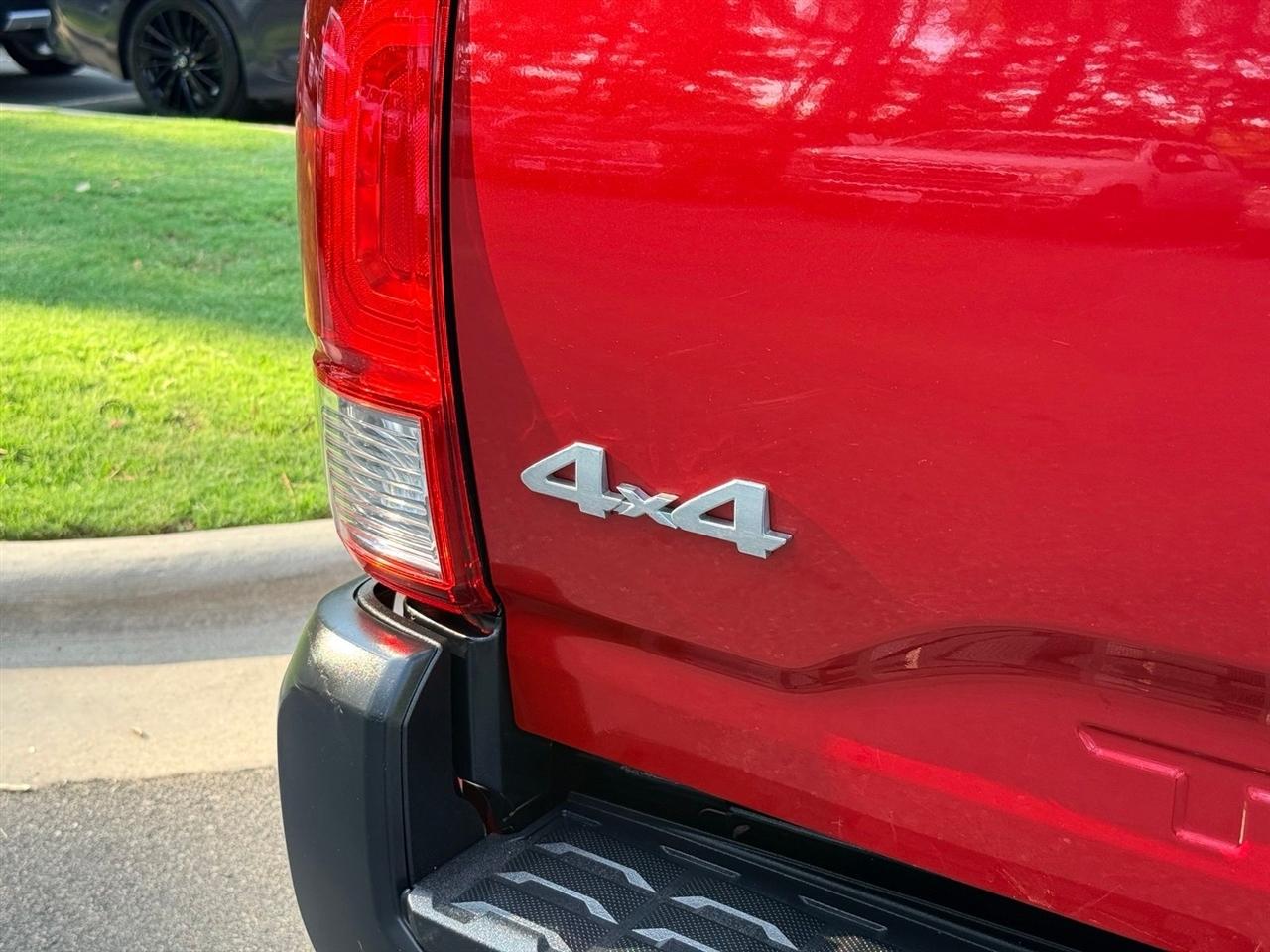 Toyota Tacoma  2016