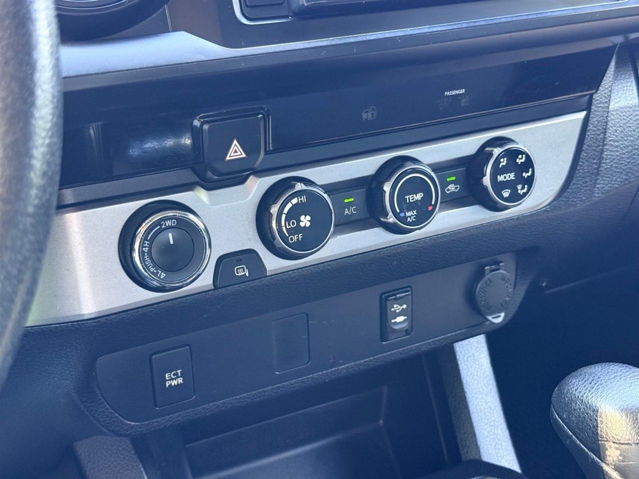 Toyota Tacoma  2016