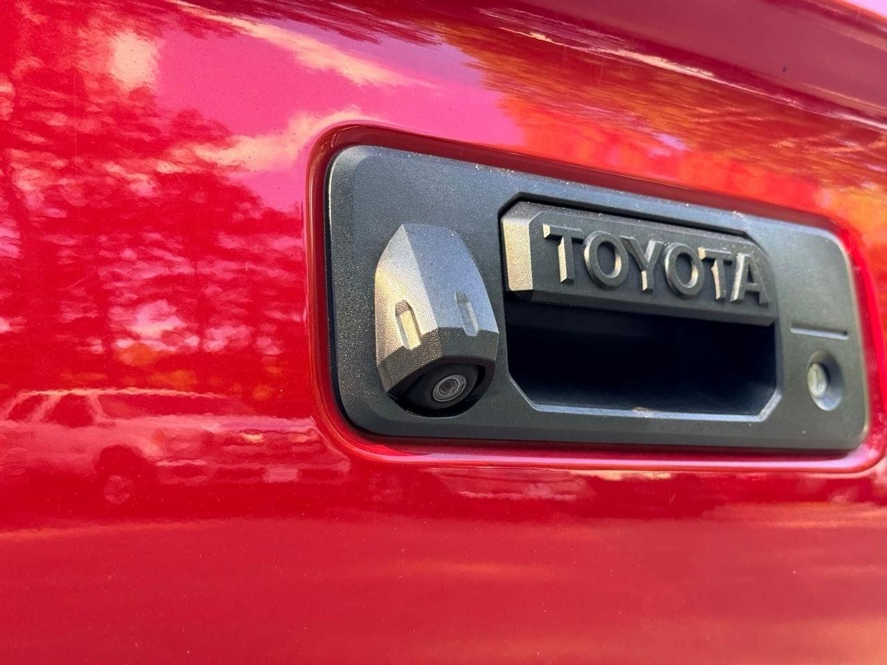 Toyota Tacoma  2016