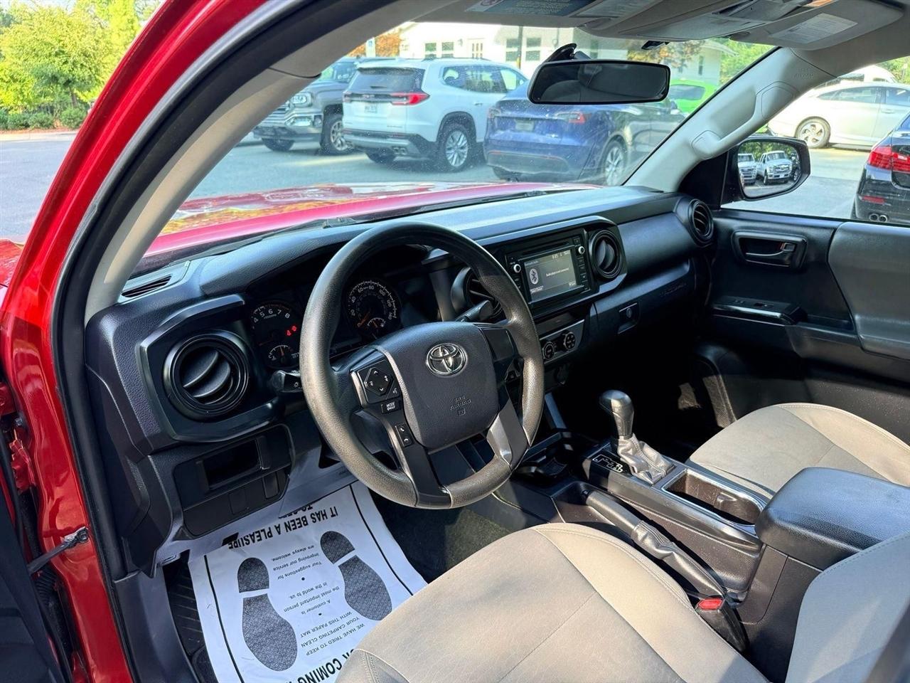 Toyota Tacoma  2016