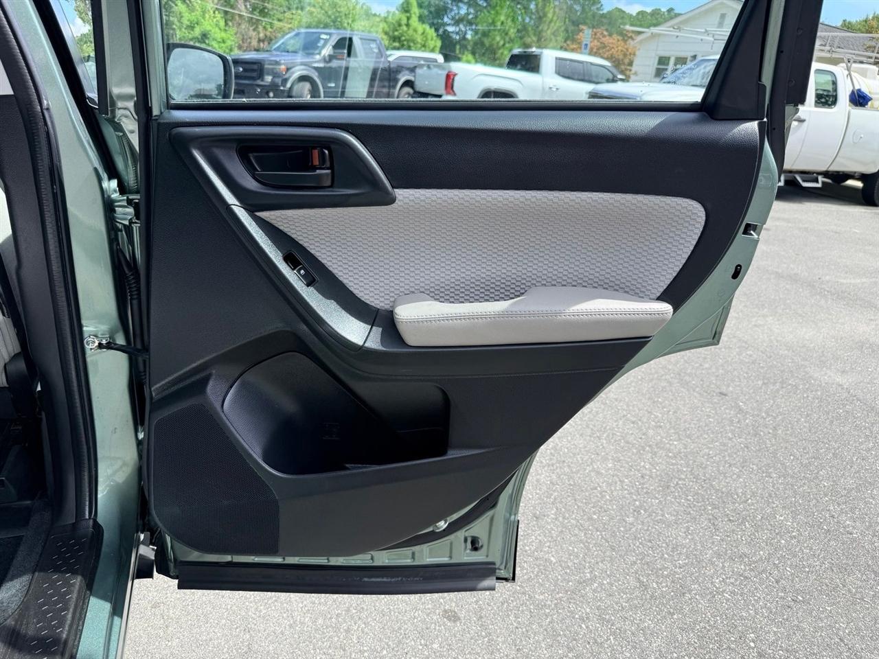 Subaru Forester  2017