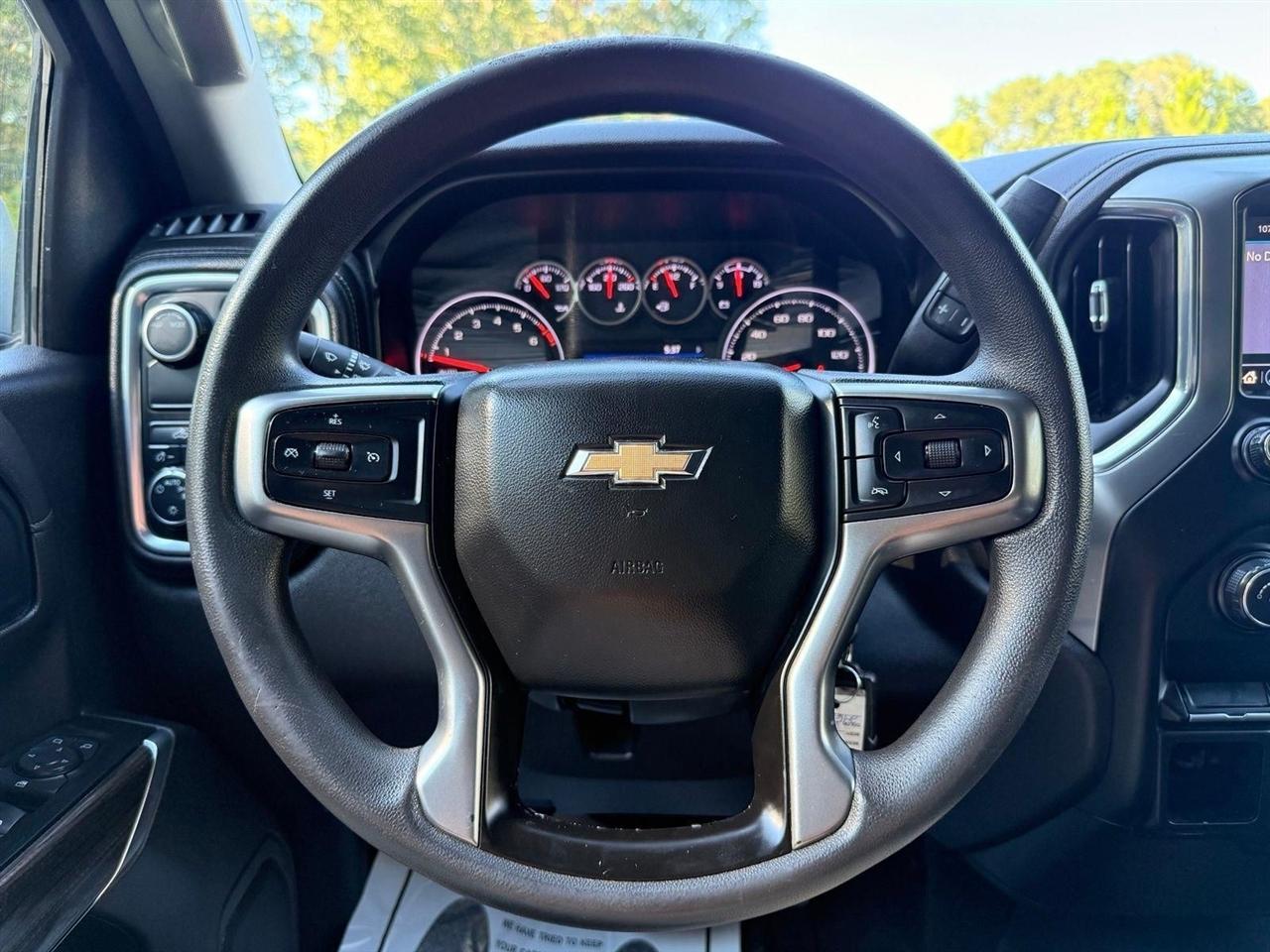 Chevrolet Silverado 1500  2020