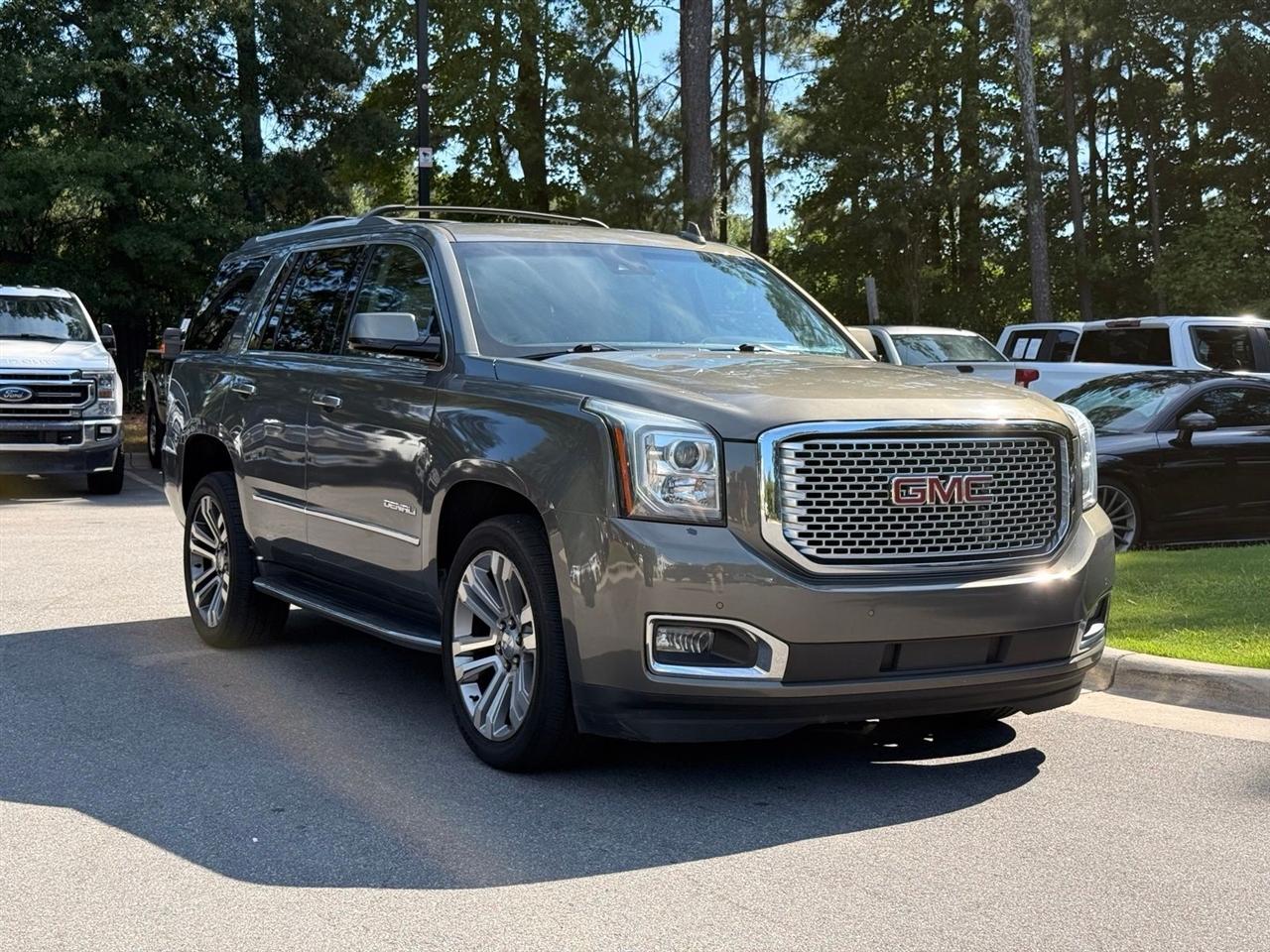 GMC Yukon Denali  2017