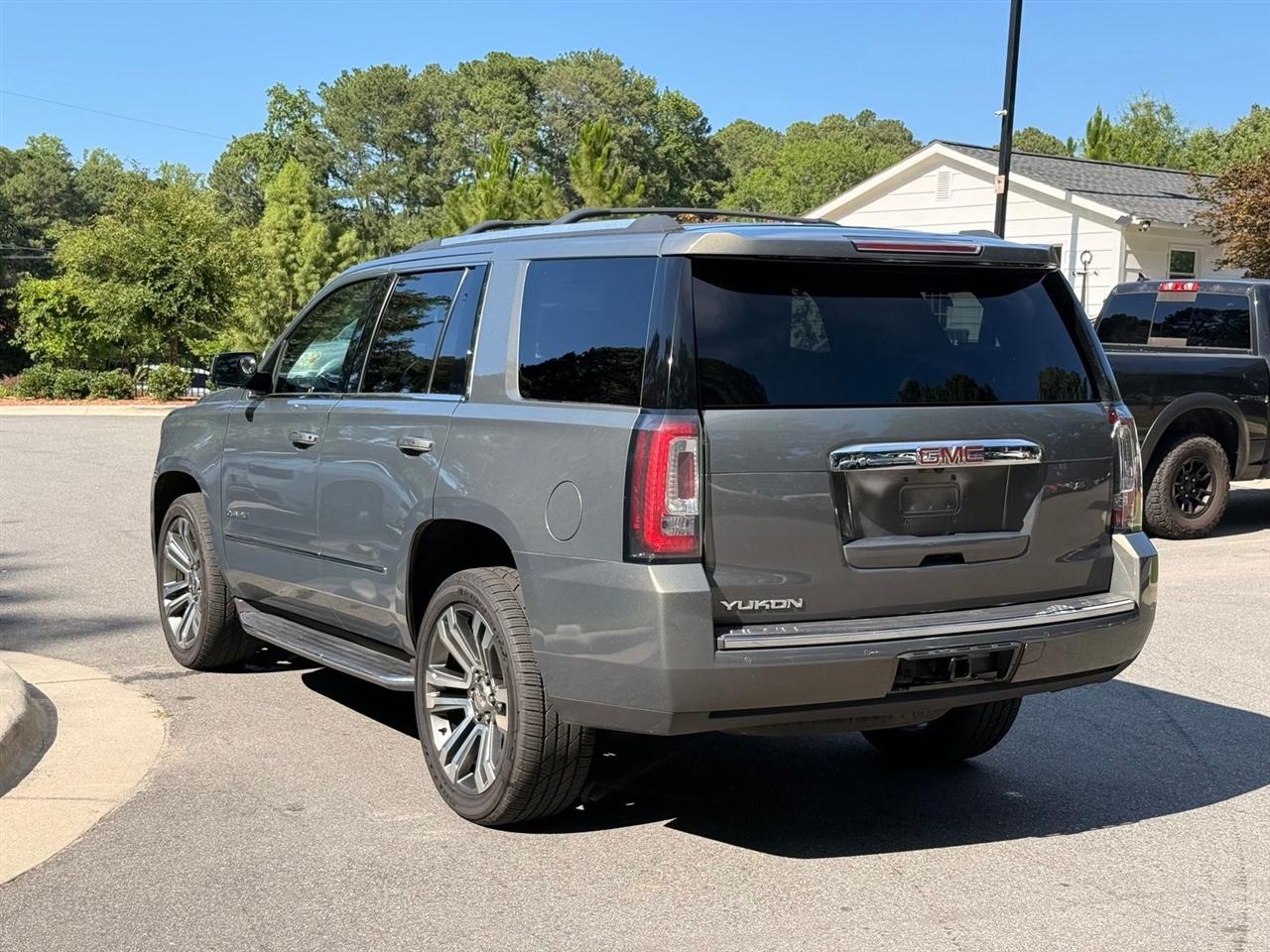 GMC Yukon Denali  2017