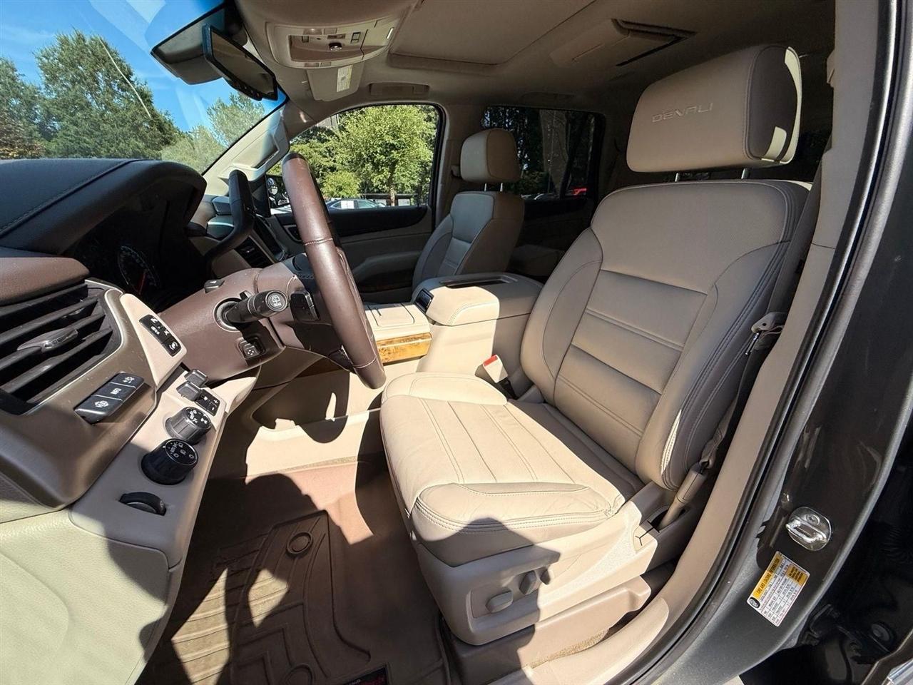 GMC Yukon Denali  2017