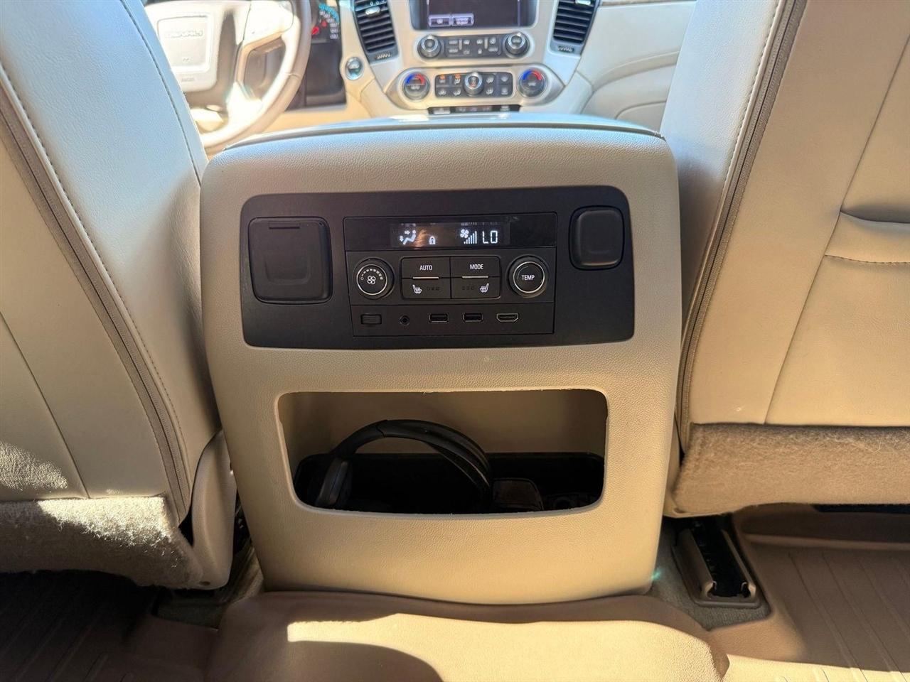 GMC Yukon Denali  2017