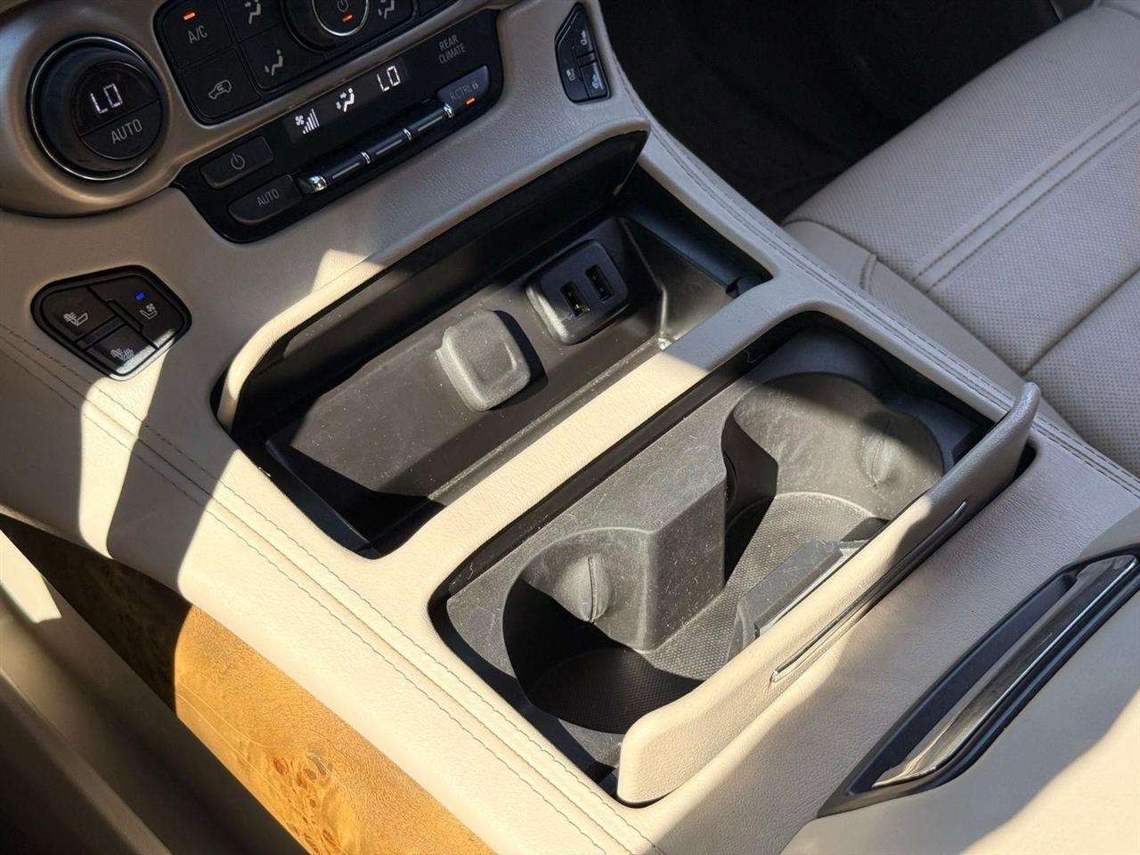 GMC Yukon Denali  2017