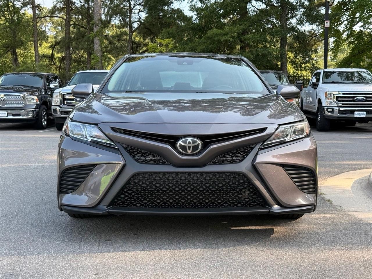 Toyota Camry  2019