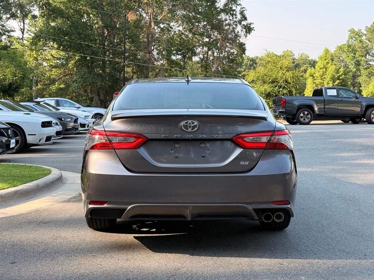 Toyota Camry  2019