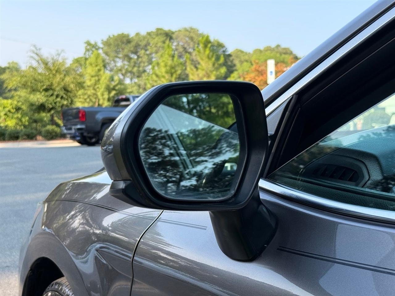 Toyota Camry  2019