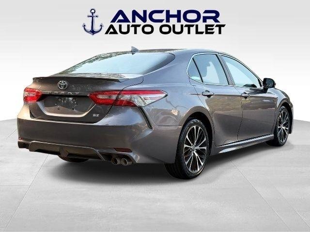 Toyota Camry  2019