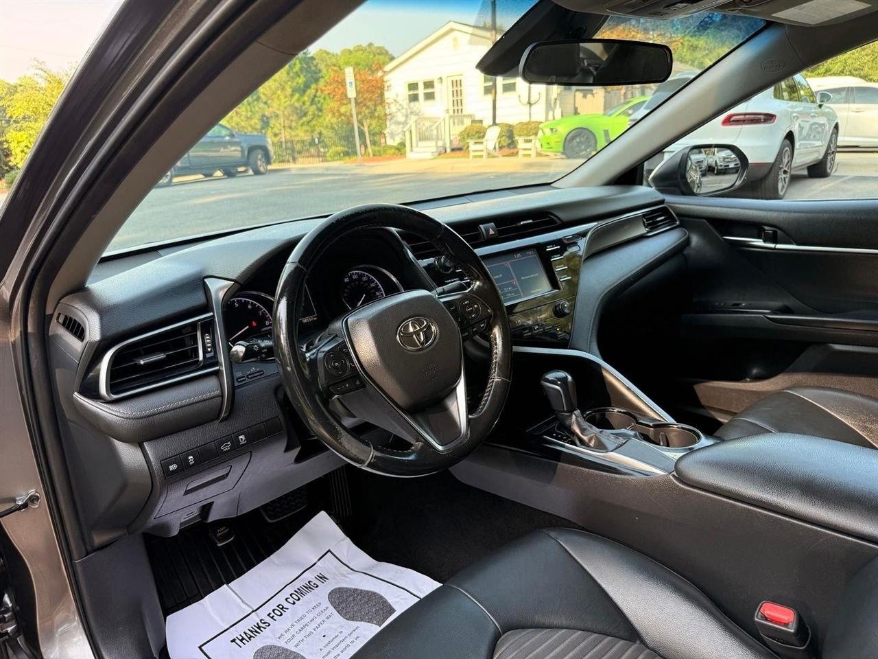 Toyota Camry  2019