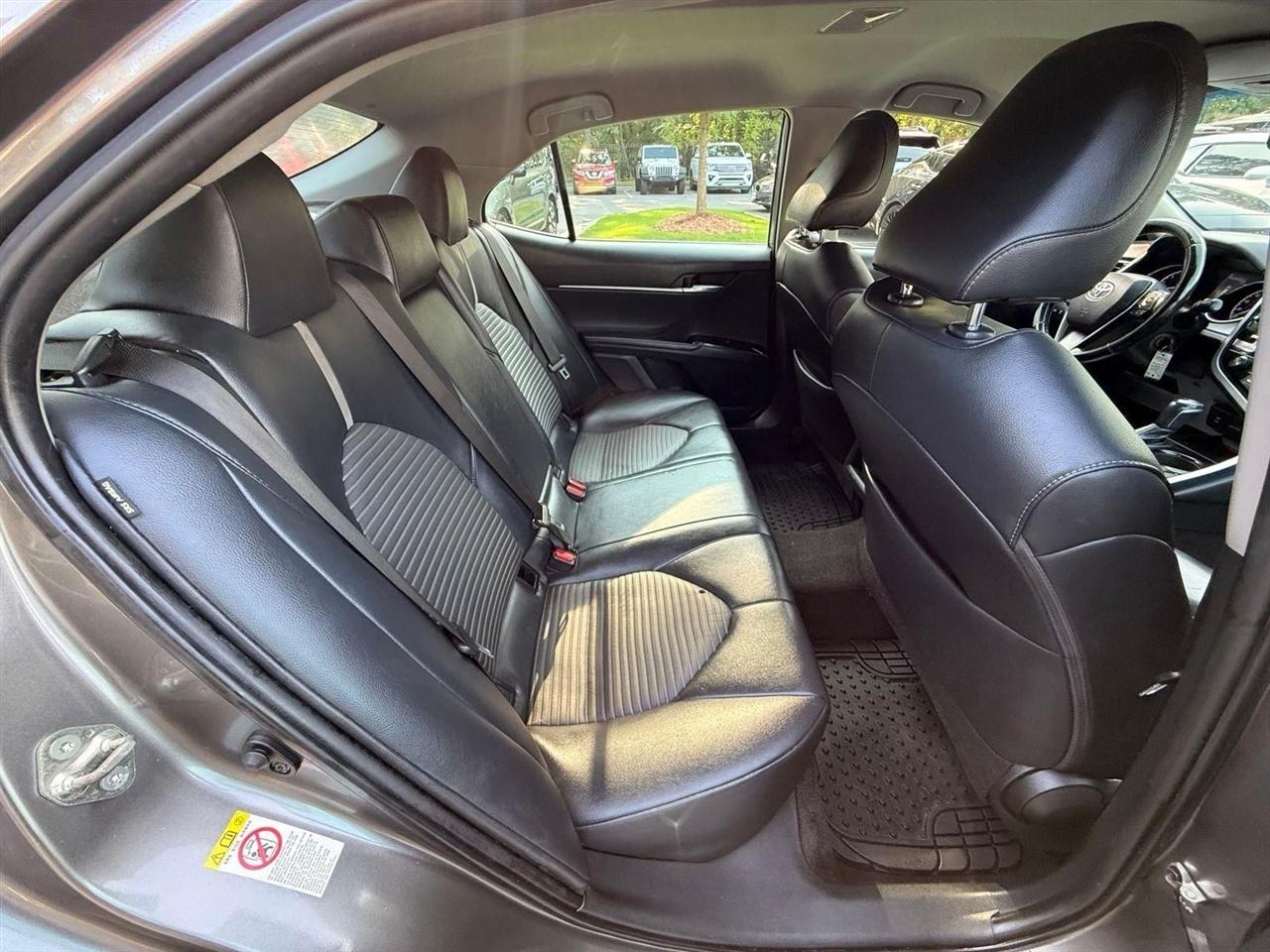 Toyota Camry  2019