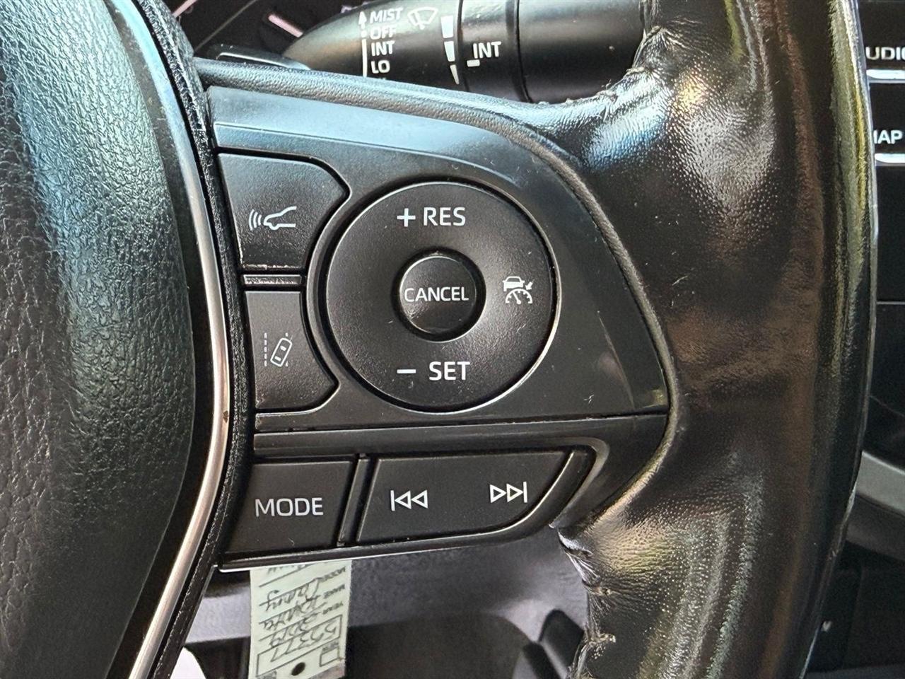 Toyota Camry  2019