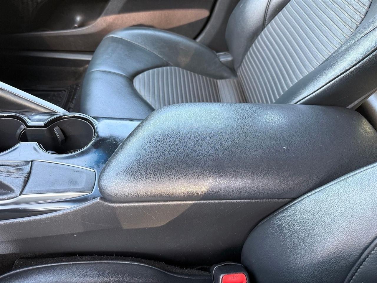 Toyota Camry  2019