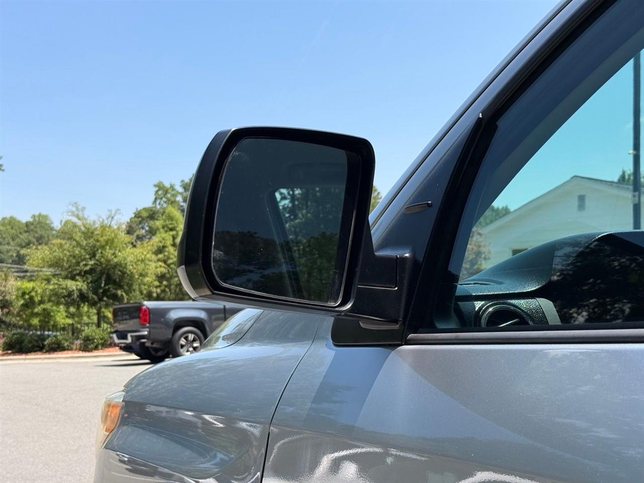 Toyota Tundra  2016