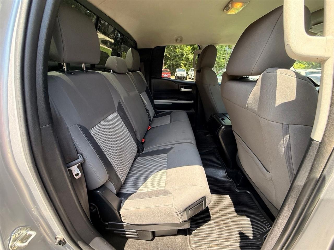 Toyota Tundra  2016