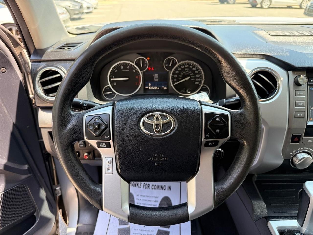 Toyota Tundra  2016