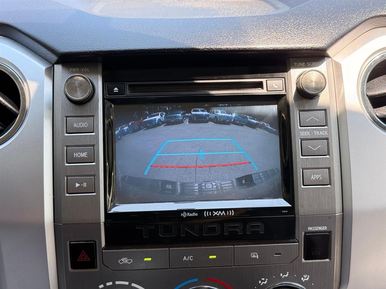 Toyota Tundra  2016
