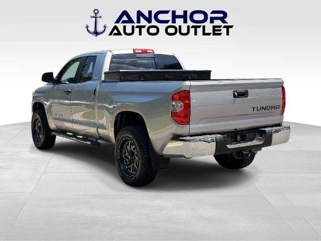 Toyota Tundra  2016
