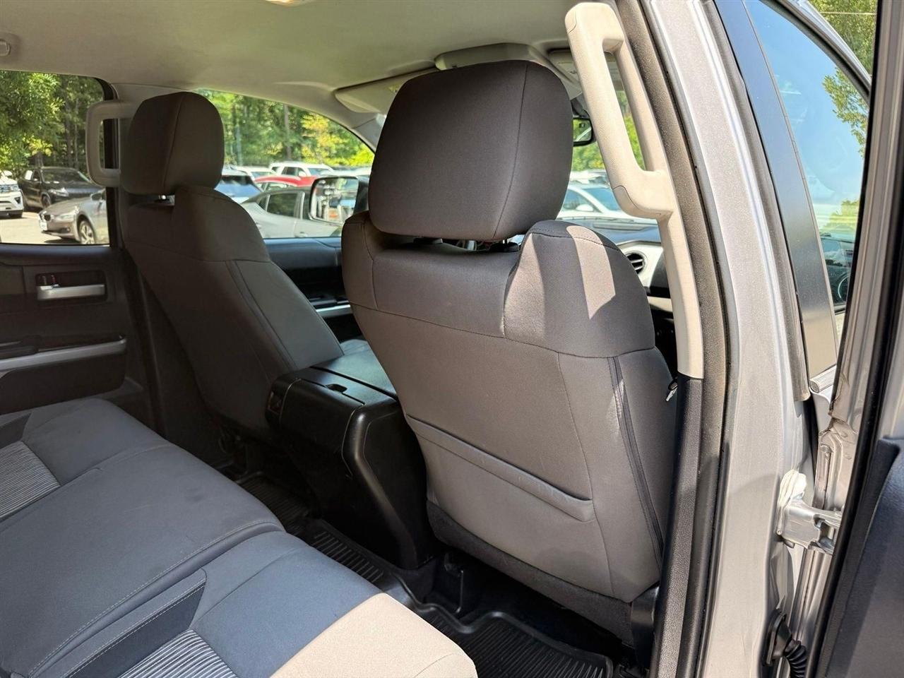 Toyota Tundra  2016