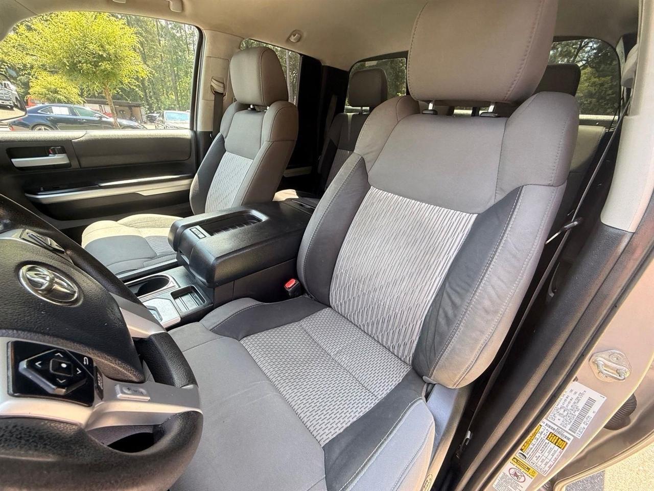 Toyota Tundra  2016