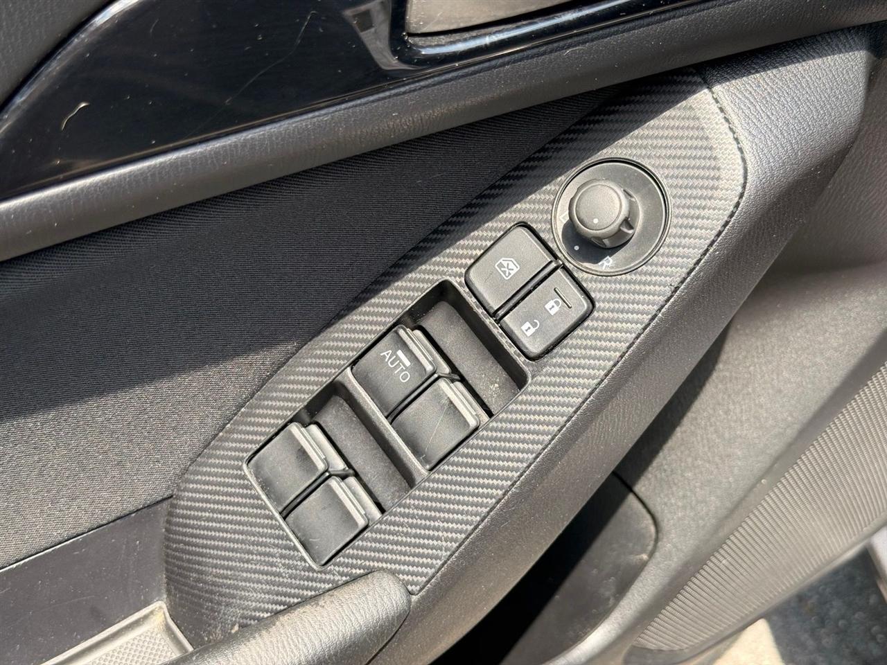 Mazda MAZDA3  2014