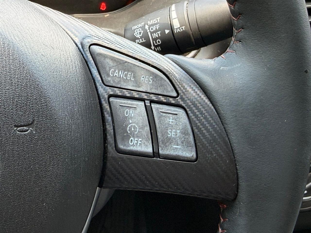 Mazda MAZDA3  2014