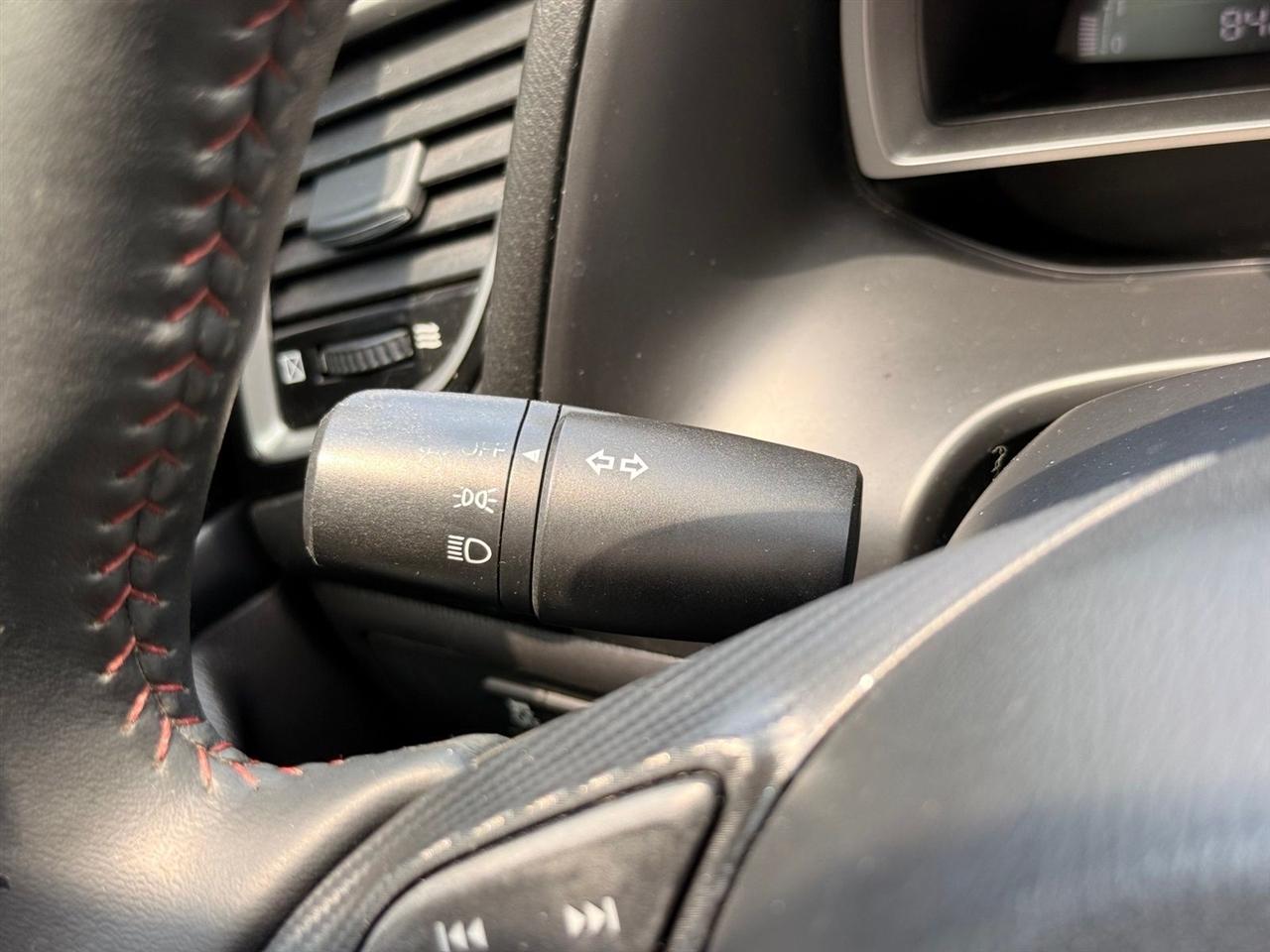 Mazda MAZDA3  2014